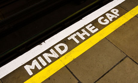 Mind the Gap sign (Source: Autoprotect)