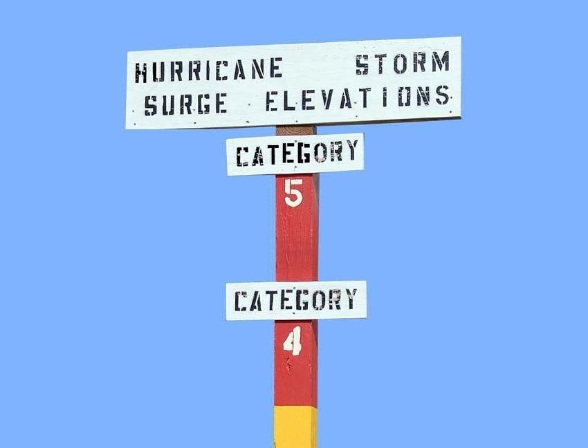 hurricane-warning-surge