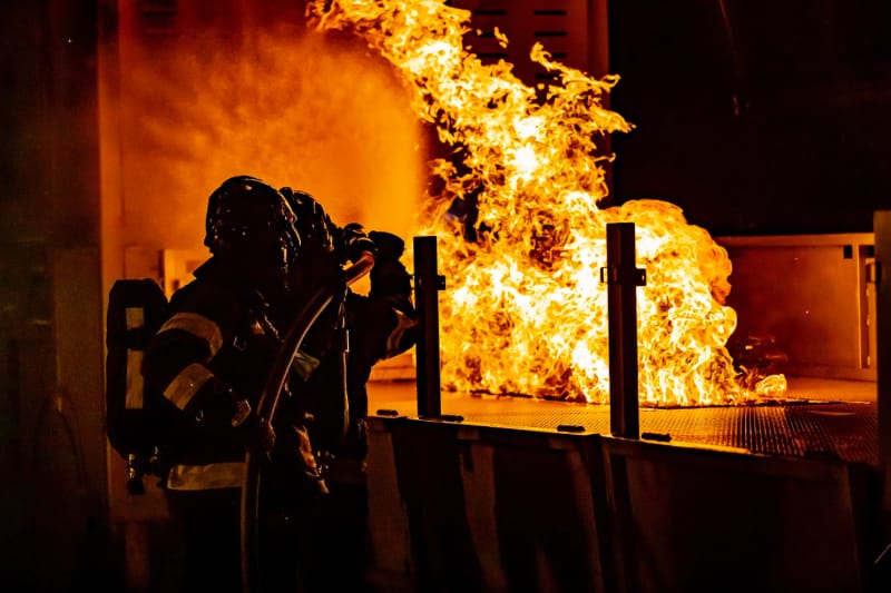 wildfire-utility-electrical-powerline